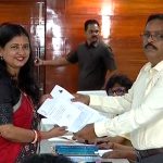 ବାରବାଟୀରେ ଟି-୨୦ ମ୍ୟାଚ୍ ପାଇଁ ବୁଧବାରରୁ ମିଳିବ ଅନଲାଇନ୍ ଟିକେଟ୍ । ଜାଣନ୍ତୁ କେଉଁ ସାଇଟ୍ ଯୋଗେ କରିପାରିବେ ଟିକେଟ୍ ବୁକିଂ
