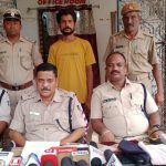 ହିନ୍ଦୋଳ ଅବକାରୀ ବିଭାଗକୁ ସଫଳତା, ୪୩ ଲିଟର ଦେଶୀ ମହୁଲୀ ମଦ ଜବତ…