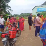 ଅରୁଆ ଚାଉଳରେ ତିଆରି ଜଗନ୍ନାଥ ମହାପ୍ରଭୁଙ୍କ ରାକ୍ଷୀ ମନ ଜିଣୁଛି ।