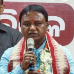 ହେ ସରକାର ! ଆମେ କୁଆଡେ ଯିବୁ…
