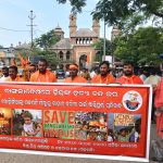 ଭତ୍ତା ନ ପାଇ ରାସ୍ତା ଅବରୋଧ କଲେ ବୃଦ୍ଧବୃଦ୍ଧା ସେପଟେ ପଞ୍ଚାୟତରେ ତାଲା ପକାଇ ଛୁ ମାରିଲେ ପିଇଓ ଏବଂ ସରପଞ୍ଚ…