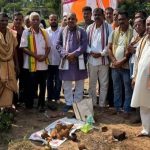ବାରହା ଭୟରେ ଚିନ୍ତିତ ଚାଷୀ…